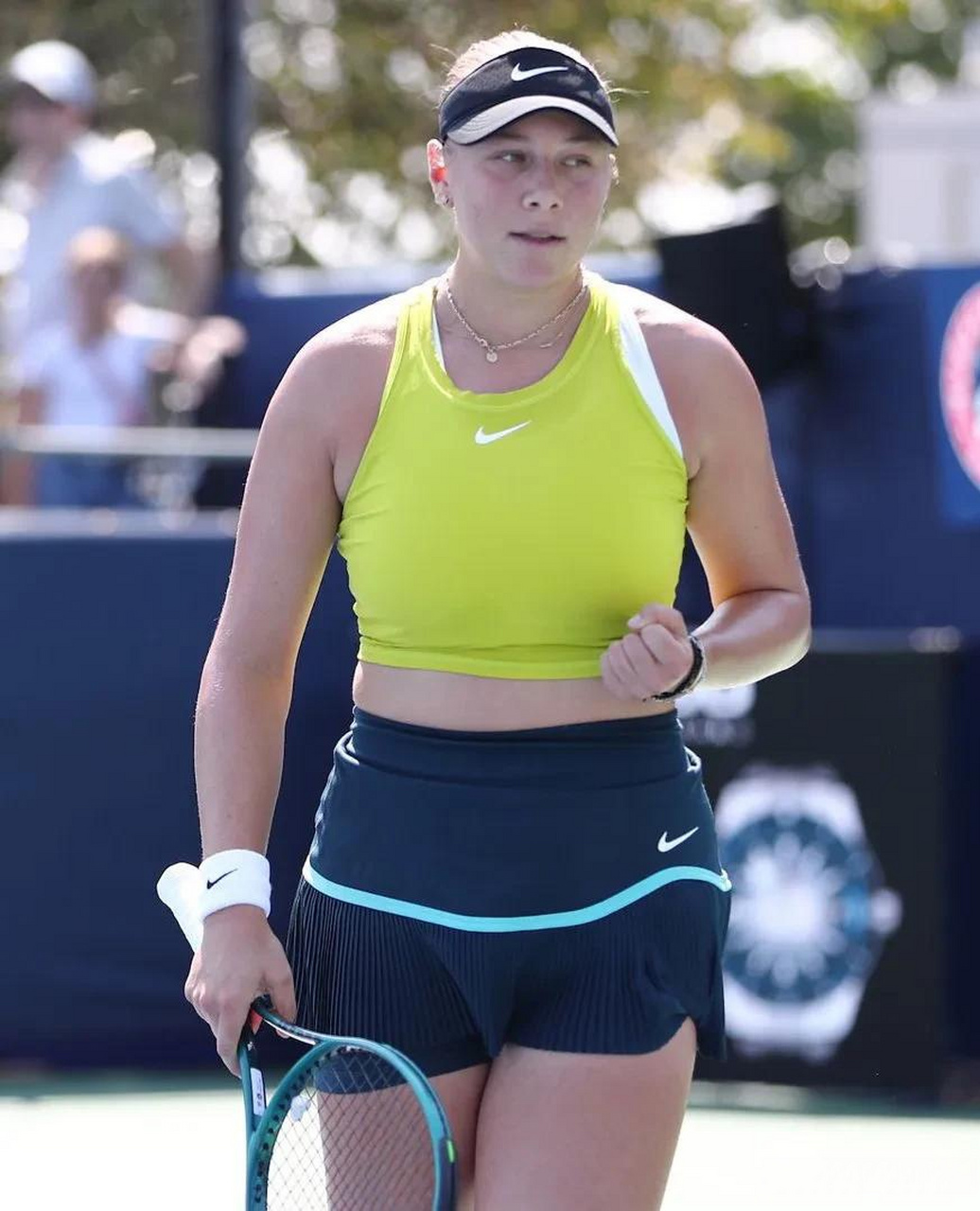 身体碰撞 身体碰撞