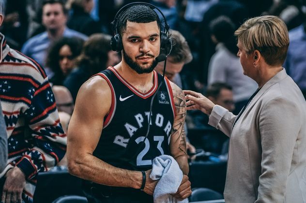 临危受命的 临危受命的